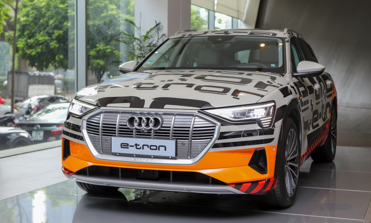 Audi e-tron - luxury electric car in Hanoi 0