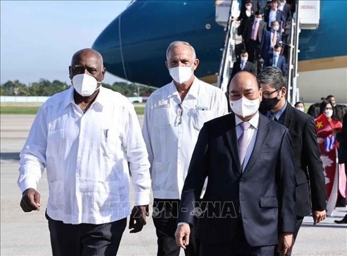 President Nguyen Xuan Phuc visits Cuba and discusses vaccines 3