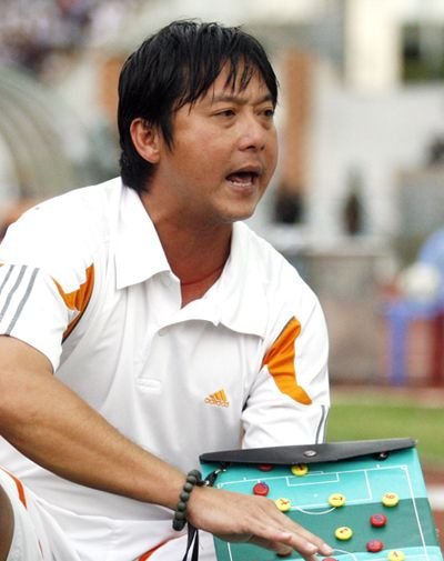 Coach Huynh Duc aspires to win the Super Cup 0