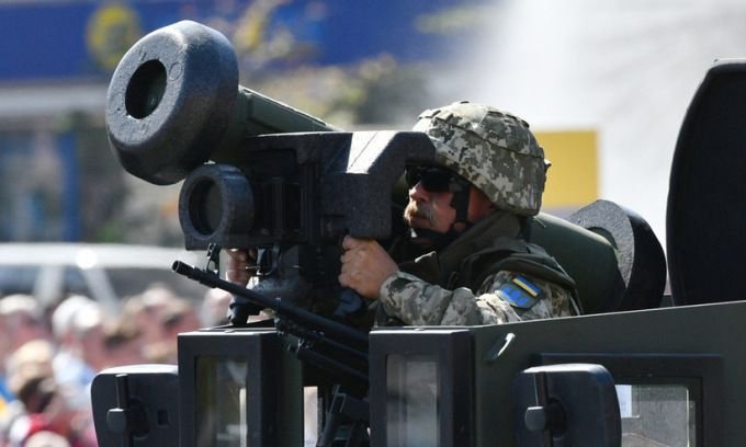 The US is worried that Ukraine will use Javelin missiles to shoot Russian tanks 2